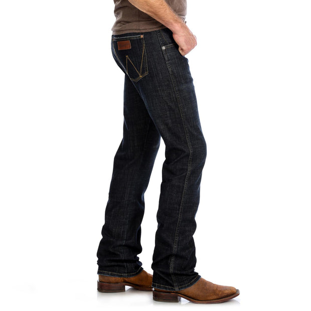 Wrangler Retro® Slim Boot Jeans - Dax